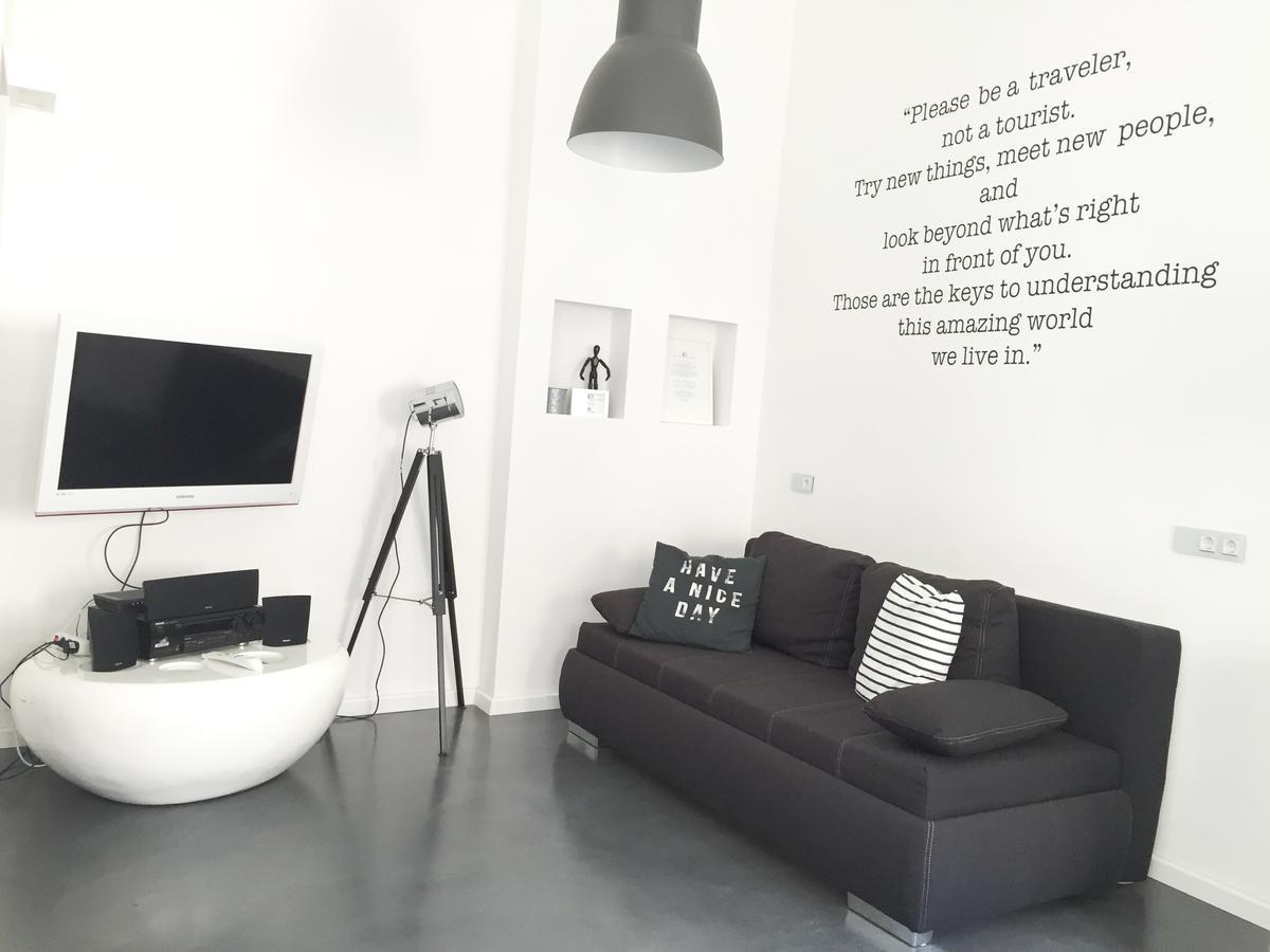 Mini Loft Design - With Sauna Budapest Exteriör bild